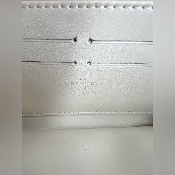 Louis Vuitton zippy monogram wallet - Picture 6 of 7